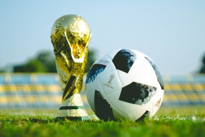 2026国际足联世界杯-Ming三赛季高光绽放，IG球迷为何集体沸腾？